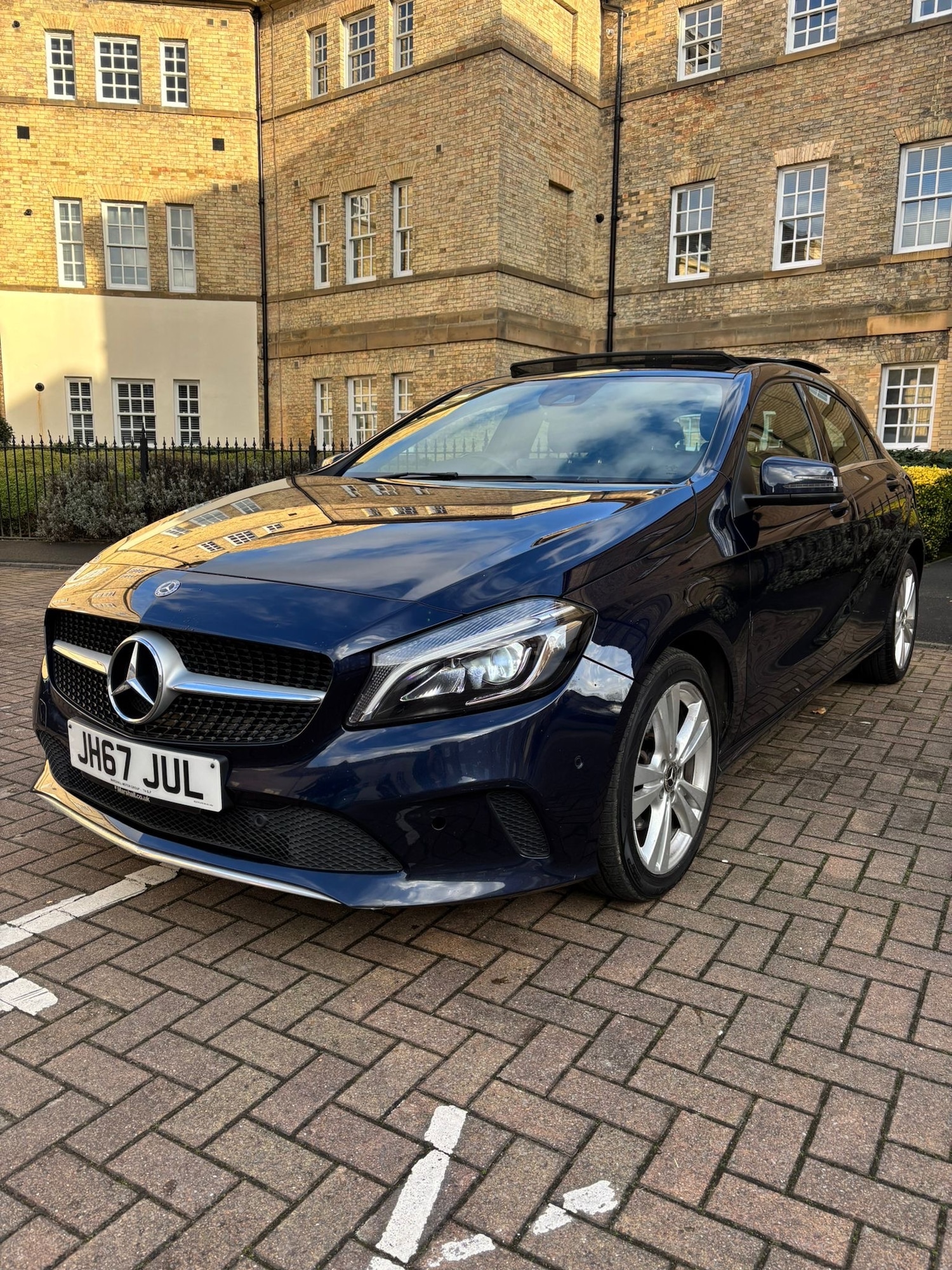 Used Mercedes-Benz A-Class 2017 for sale - 78112435: Photo 3