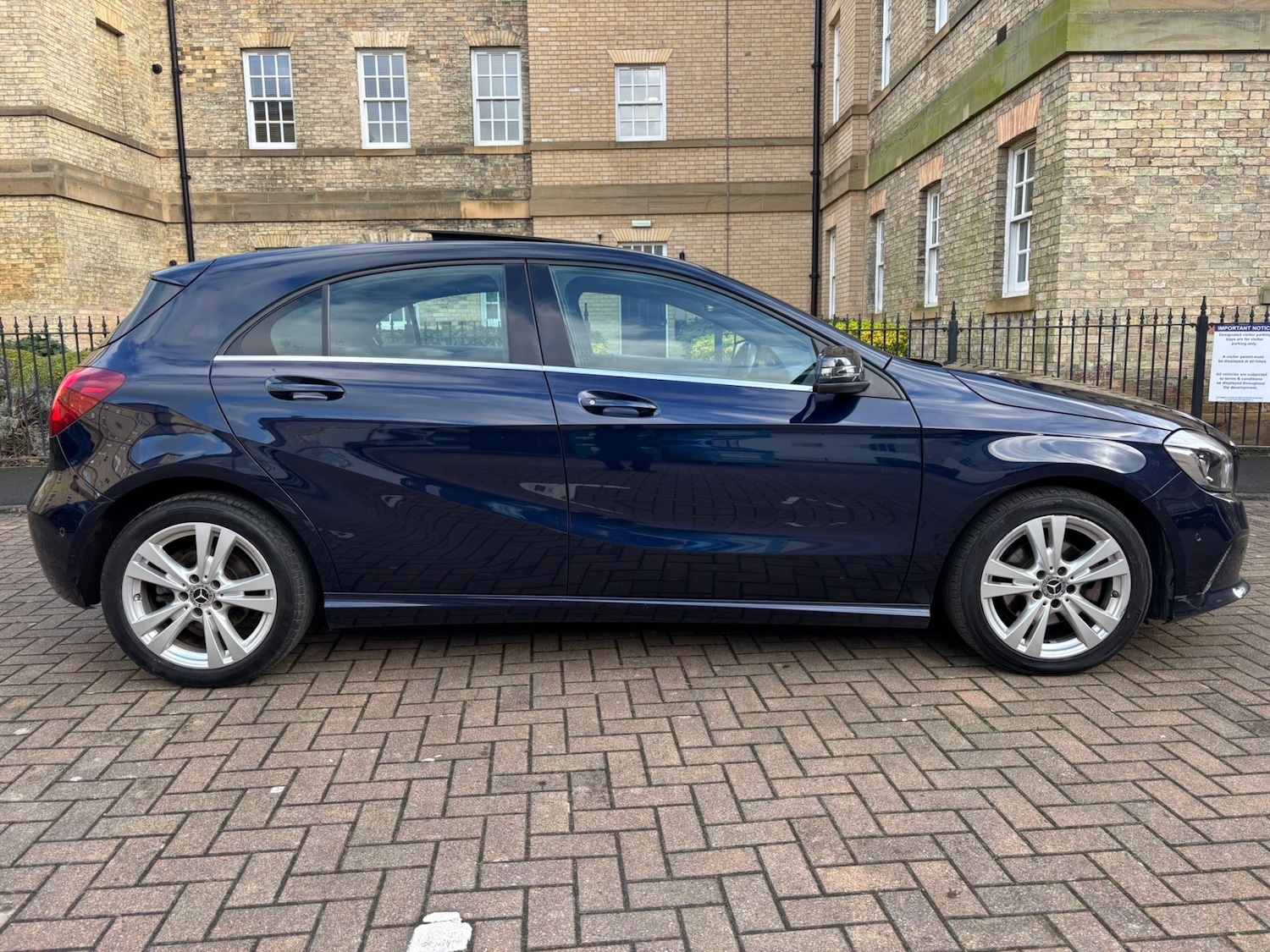 Used Mercedes-Benz A-Class 2017 for sale - 78112435: Photo 5