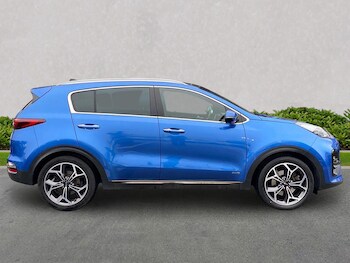 Used Kia Sportage 2020 for sale - 76986936: Photo