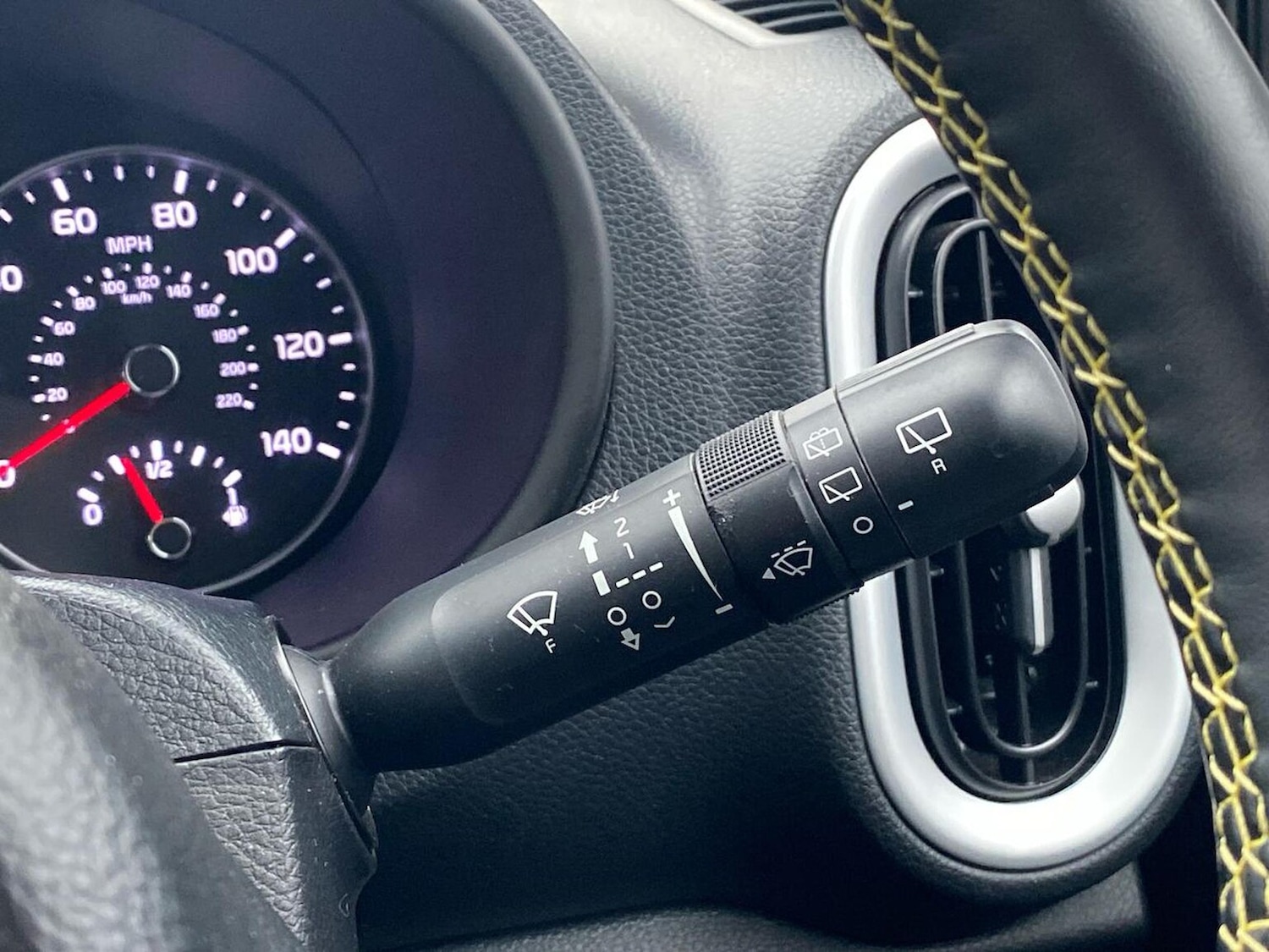 Used Kia Picanto 2022 for sale - 76809378: Photo 27