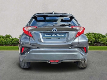 Used Toyota C-HR 2017 for sale - 78614619: Photo