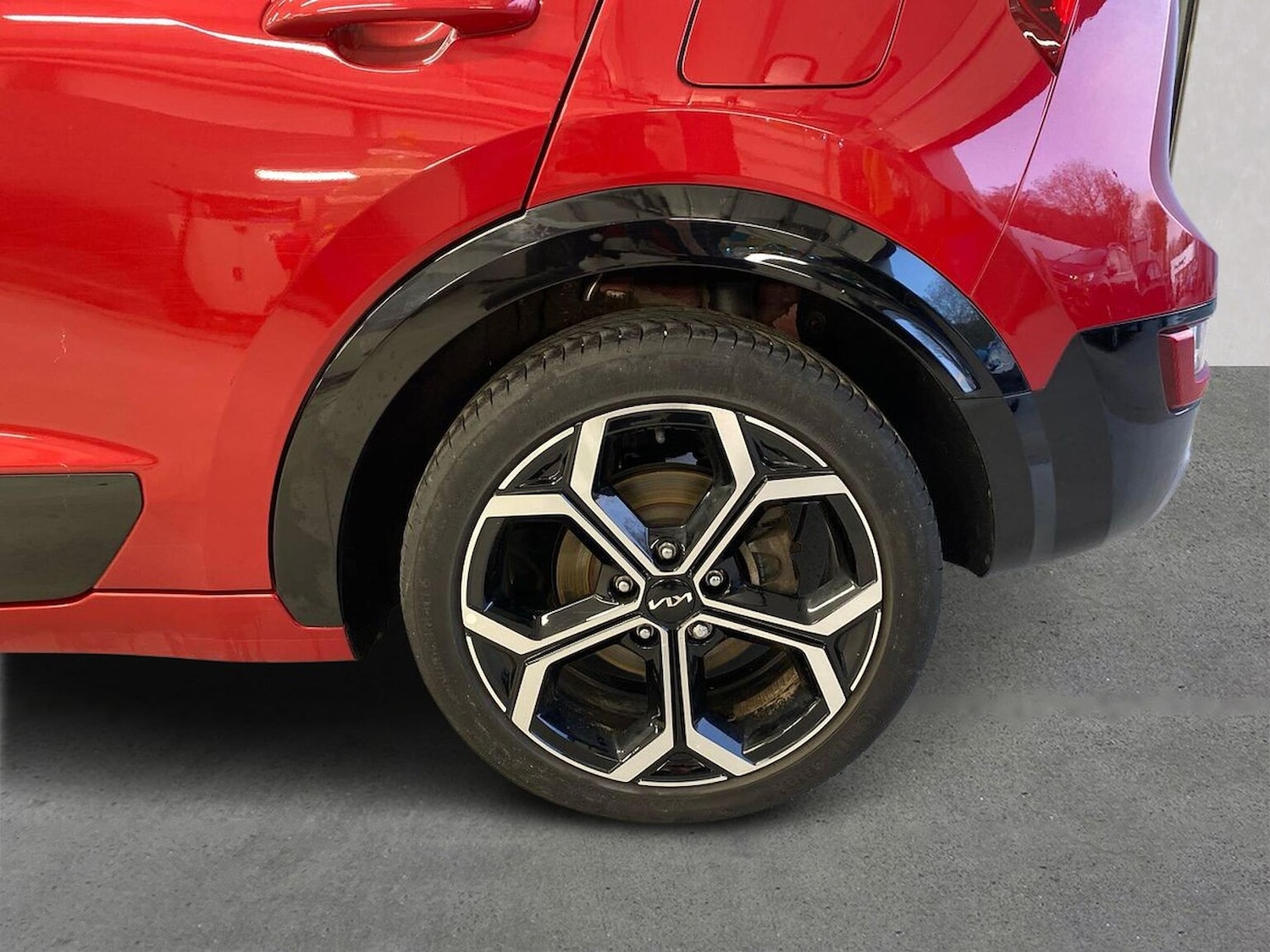 Used Kia Niro 2023 for sale - 76905086: Photo 6