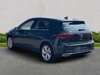 Used Volkswagen Golf 2021 for sale - 75568836: Photo