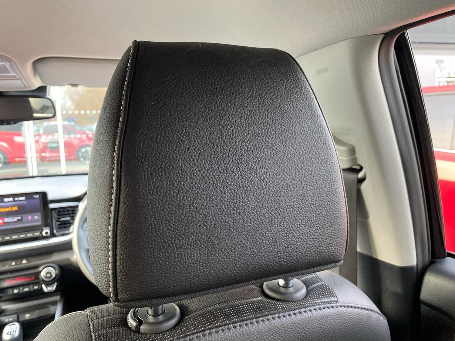 Used Kia Stonic 2024 for sale - 78195726: Photo 31