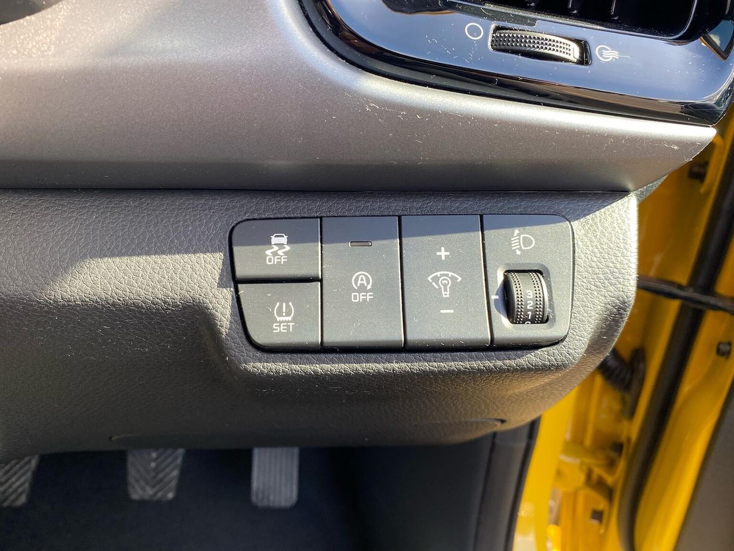 Used Kia Rio 2023 for sale - 76114356: Photo 22