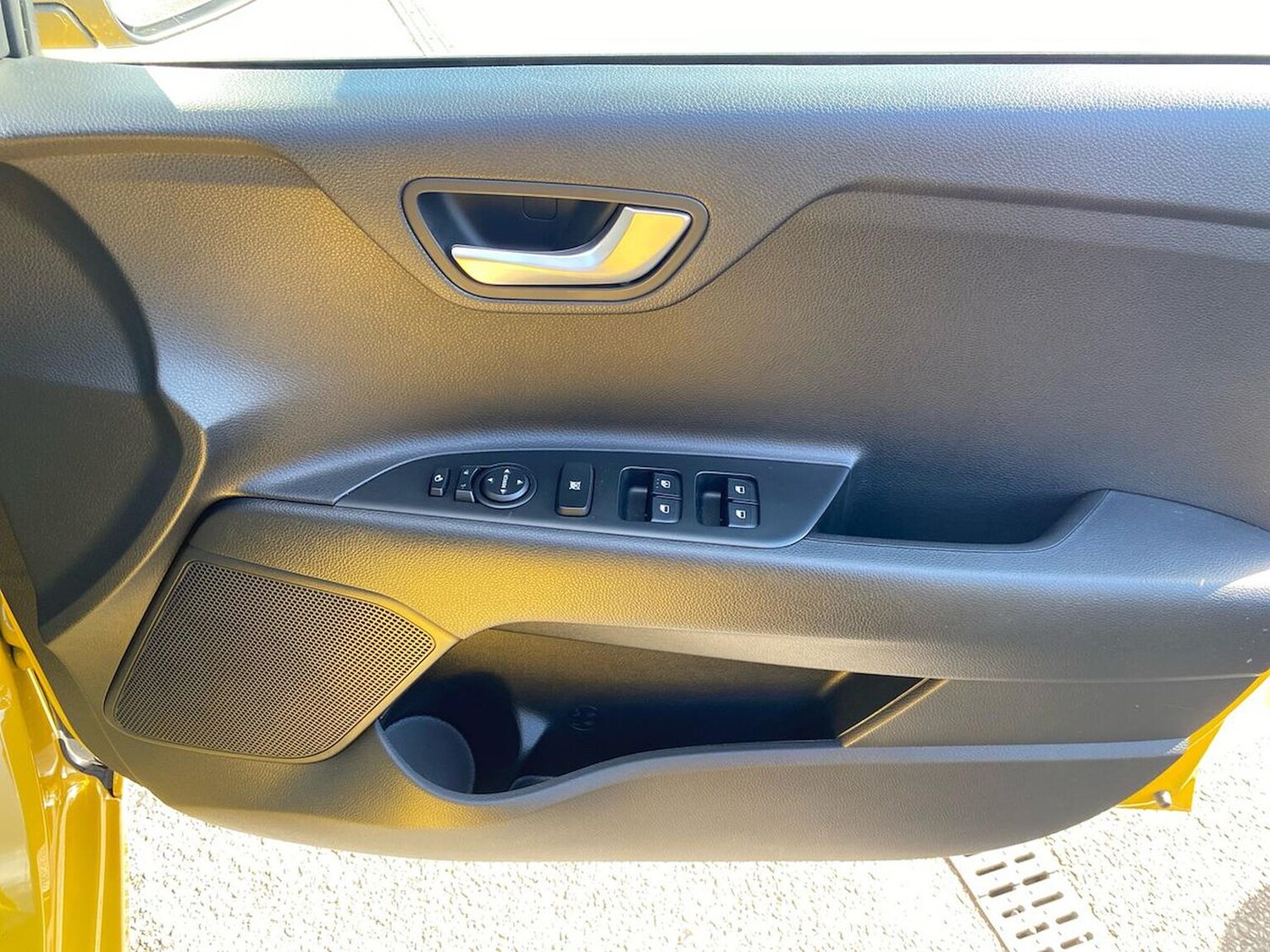 Used Kia Rio 2023 for sale - 76114356: Photo 31