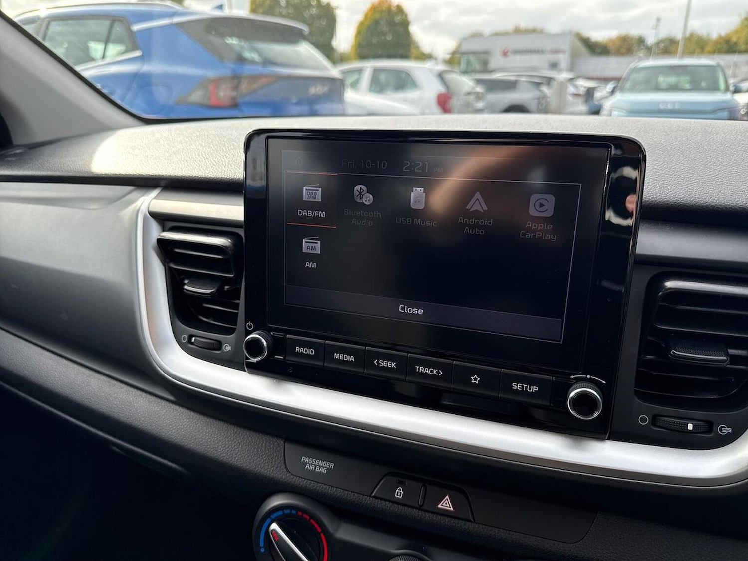 Used Kia Stonic 2023 for sale - 76666181: Photo 11