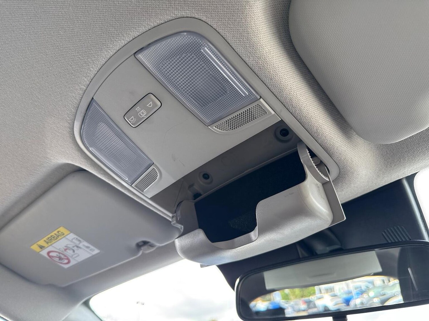 Used Kia Stonic 2023 for sale - 76666181: Photo 14