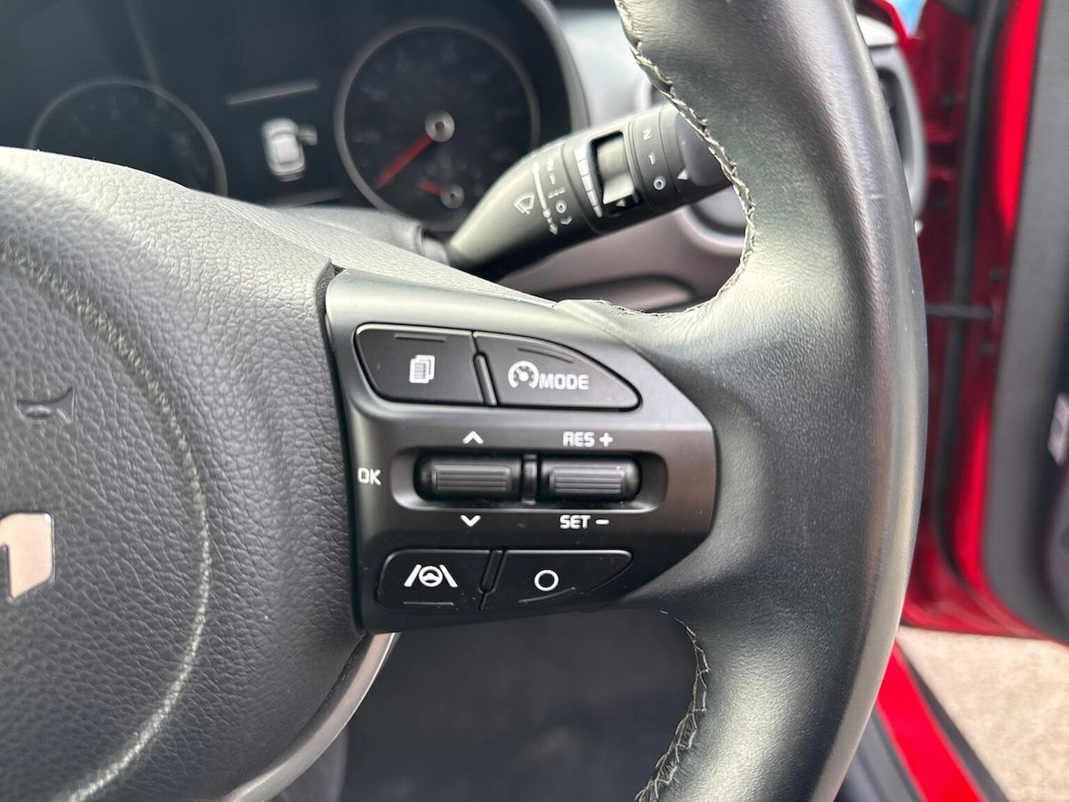 Used Kia Stonic 2023 for sale - 76666181: Photo 23