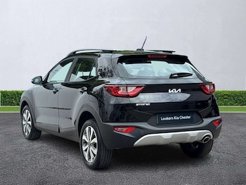 Used Kia Stonic 2023 for sale - 78961853: Photo