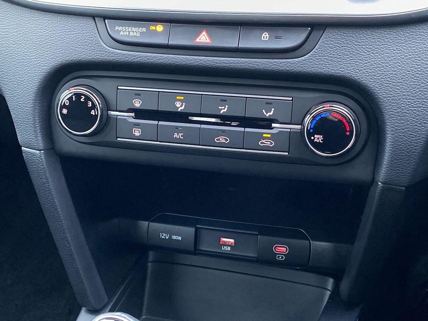 Used Kia Ceed 2025 for sale - 78026120: Photo 12