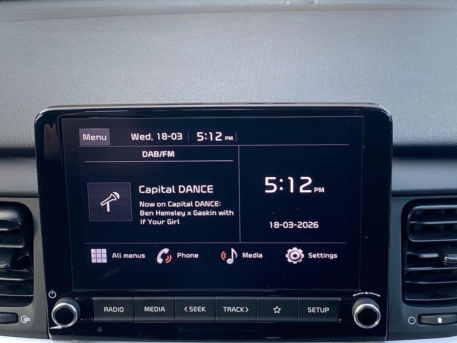 Used Kia Stonic 2023 for sale - 78195855: Photo 11