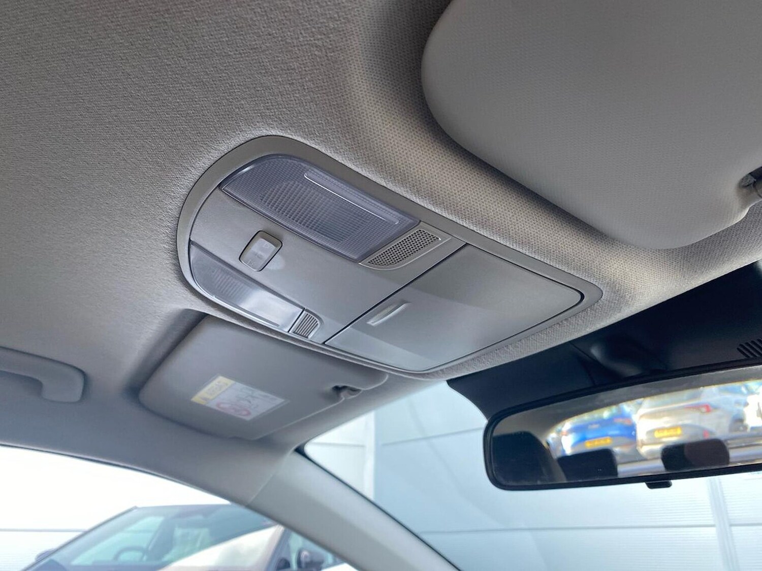 Used Kia Stonic 2023 for sale - 78195855: Photo 14