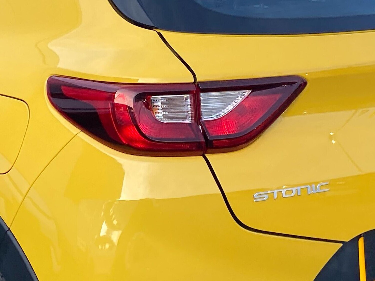 Used Kia Stonic 2023 for sale - 78195855: Photo 30