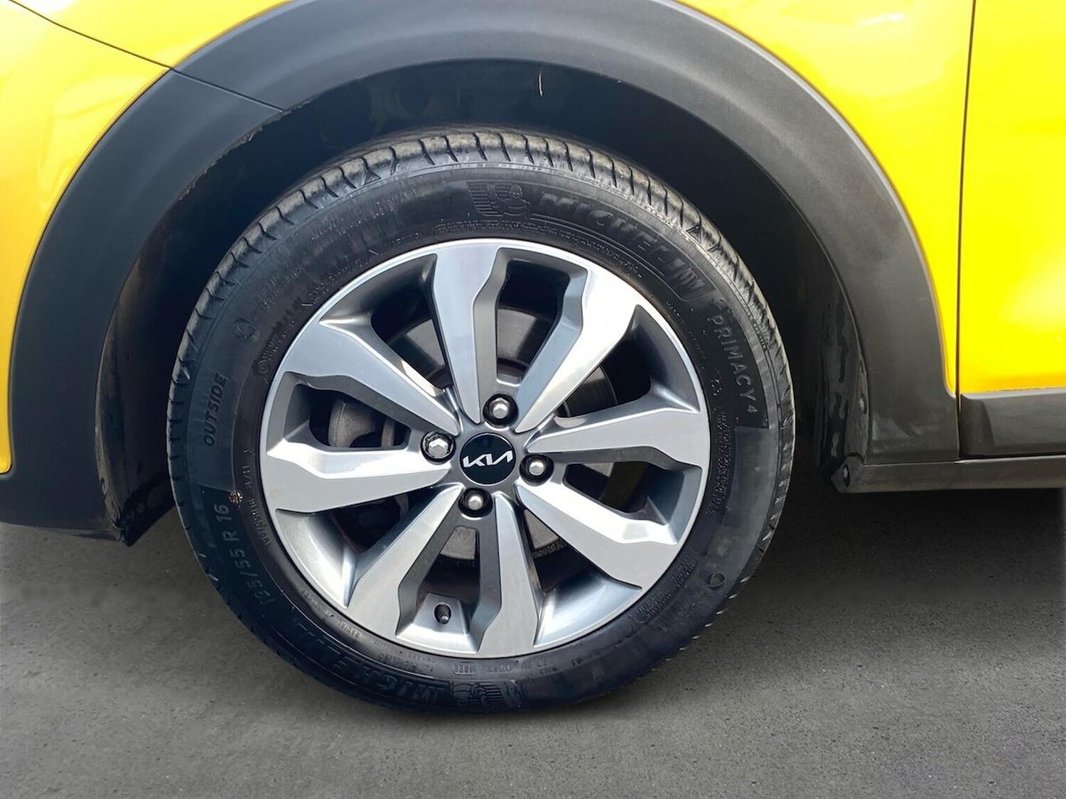 Used Kia Stonic 2023 for sale - 78195855: Photo 6