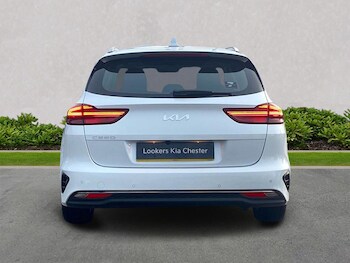 Used Kia Ceed 2025 for sale - 77488224: Photo