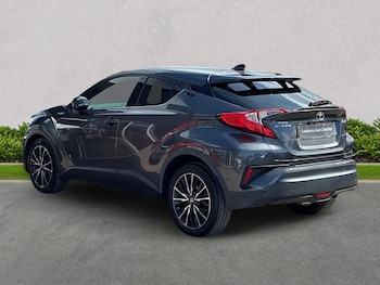 Used Toyota C-HR 2017 for sale - 78281436: Photo