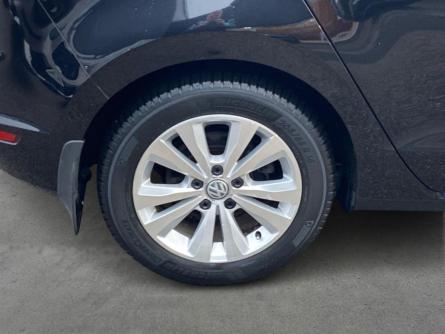 Used Volkswagen Golf SV 2015 for sale - 77028072: Photo 6