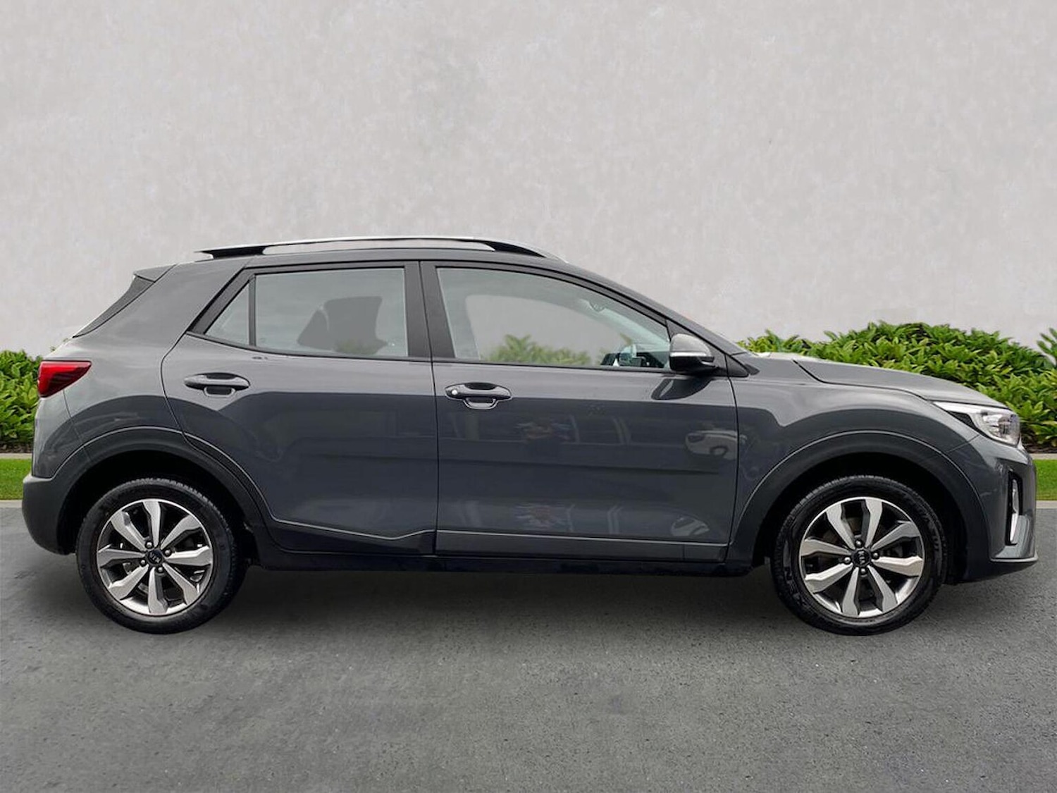 Used Kia Stonic 2021 for sale - 76892177: Photo 3