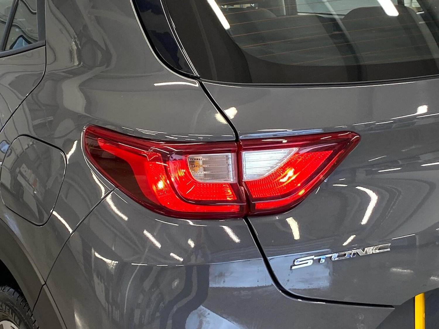 Used Kia Stonic 2021 for sale - 76892177: Photo 32