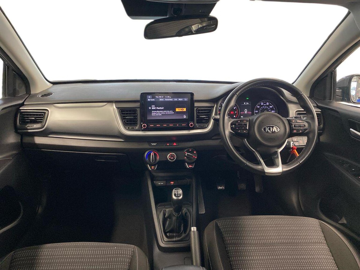 Used Kia Stonic 2021 for sale - 76892177: Photo 8