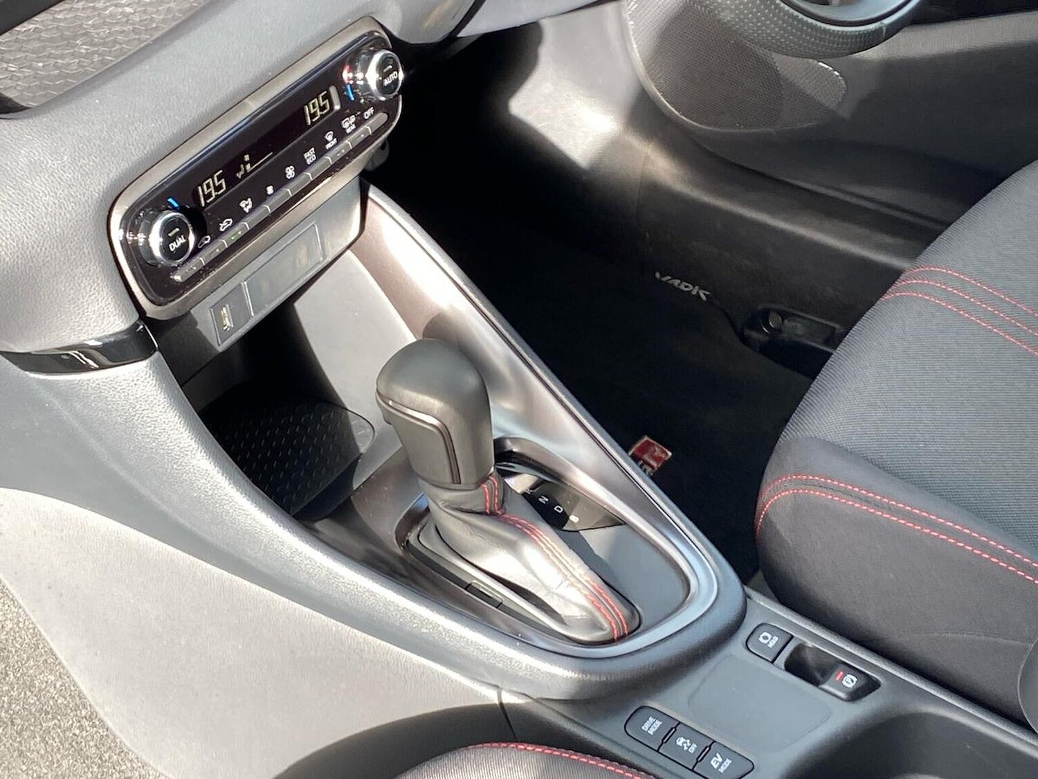 Used Toyota Yaris 2023 for sale - 78195801: Photo 13