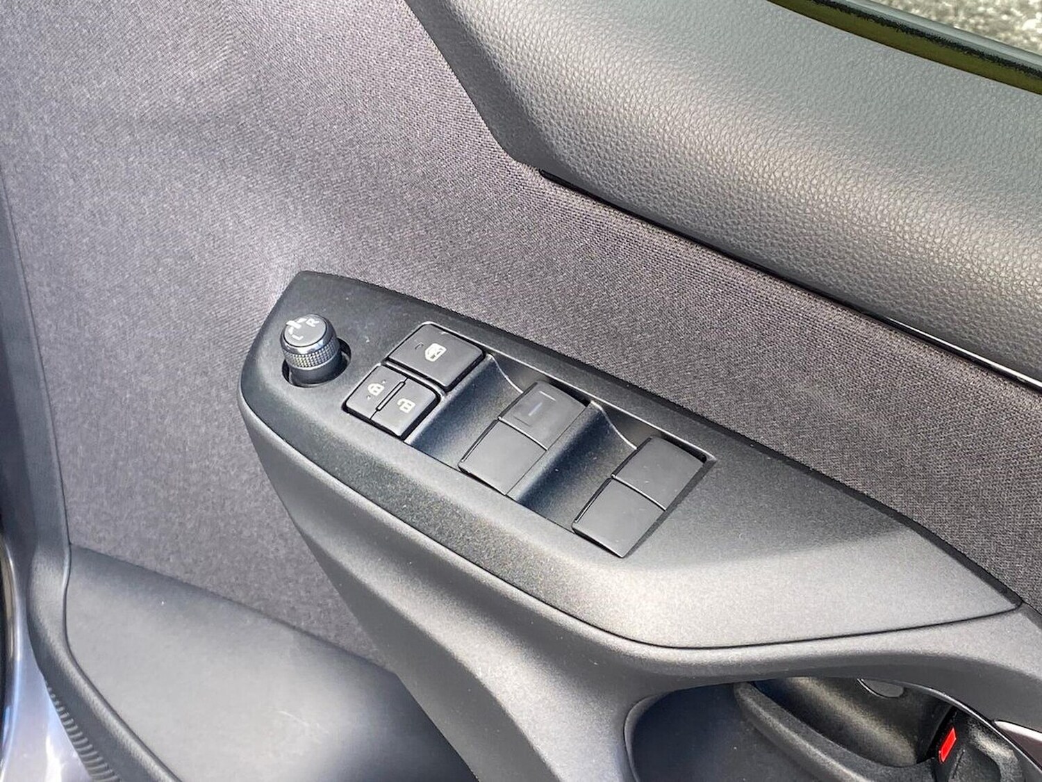 Used Toyota Yaris 2023 for sale - 78195801: Photo 21