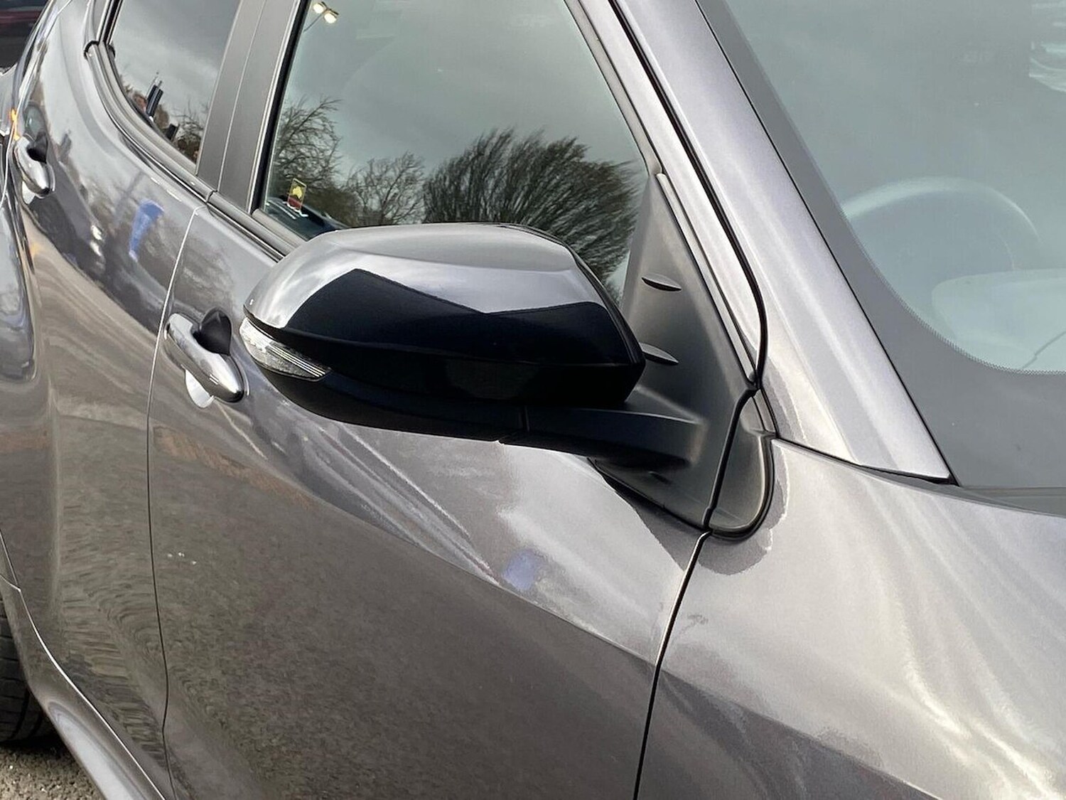 Used Toyota Yaris 2023 for sale - 78195801: Photo 35