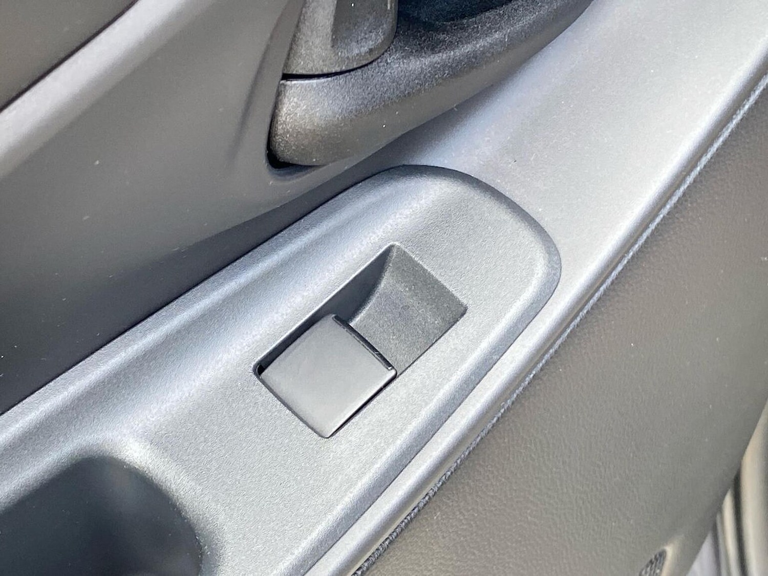 Used Toyota Yaris 2023 for sale - 78195801: Photo 36