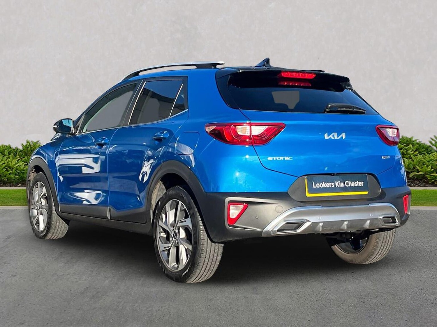 Used Kia Stonic 2024 for sale - 76627907: Photo 2