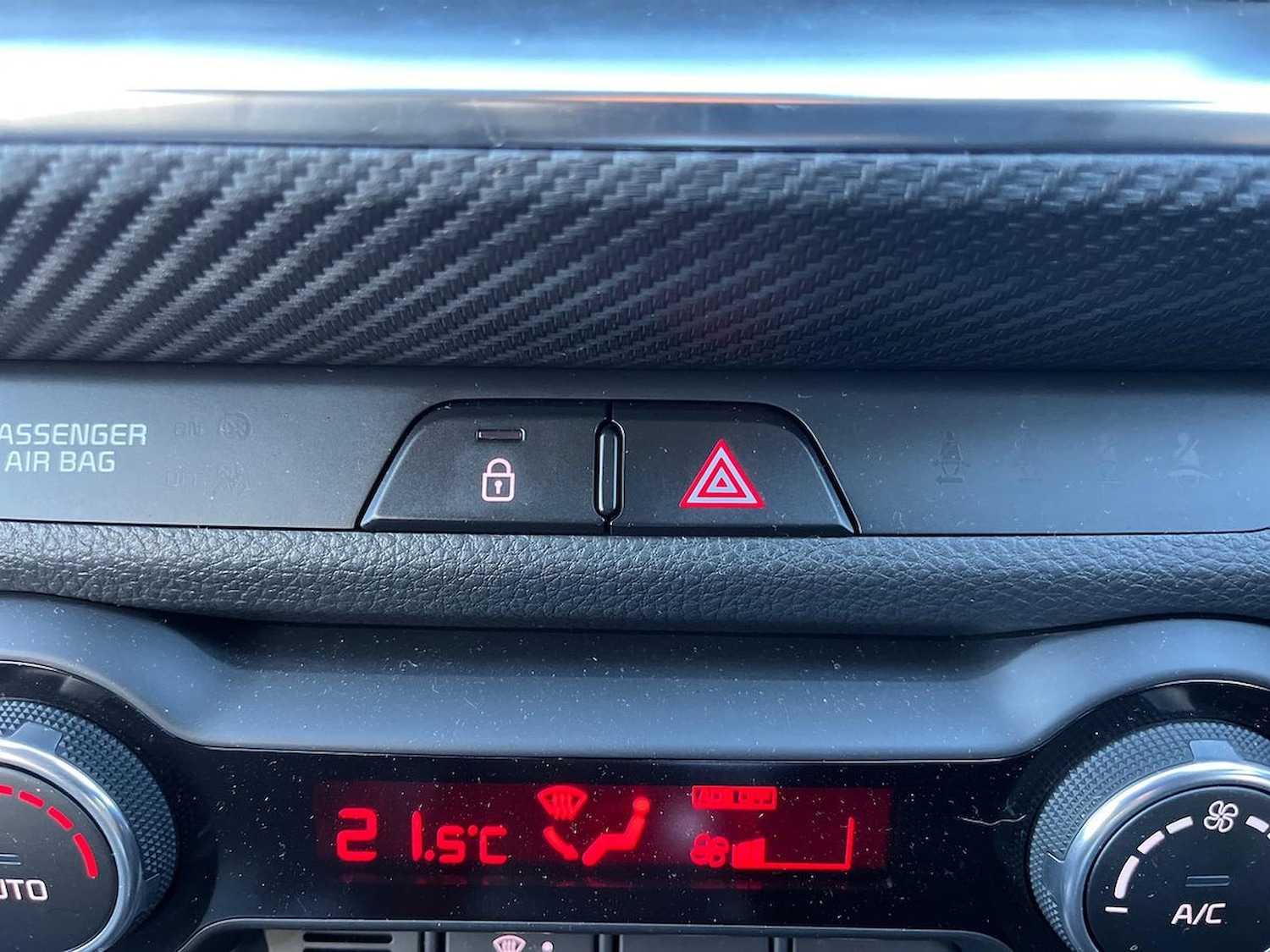 Used Kia Stonic 2024 for sale - 76627907: Photo 22