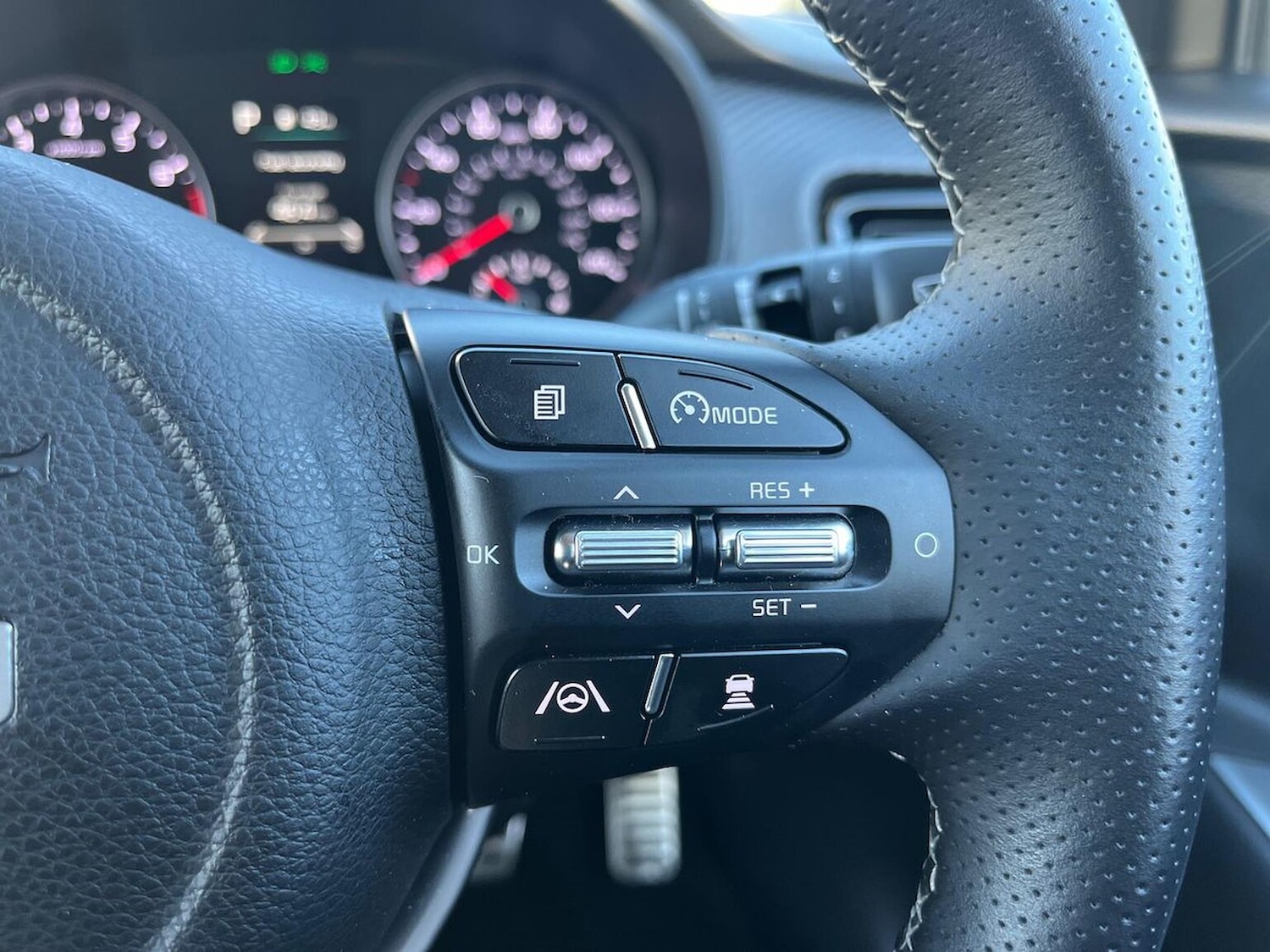 Used Kia Stonic 2024 for sale - 76627907: Photo 25