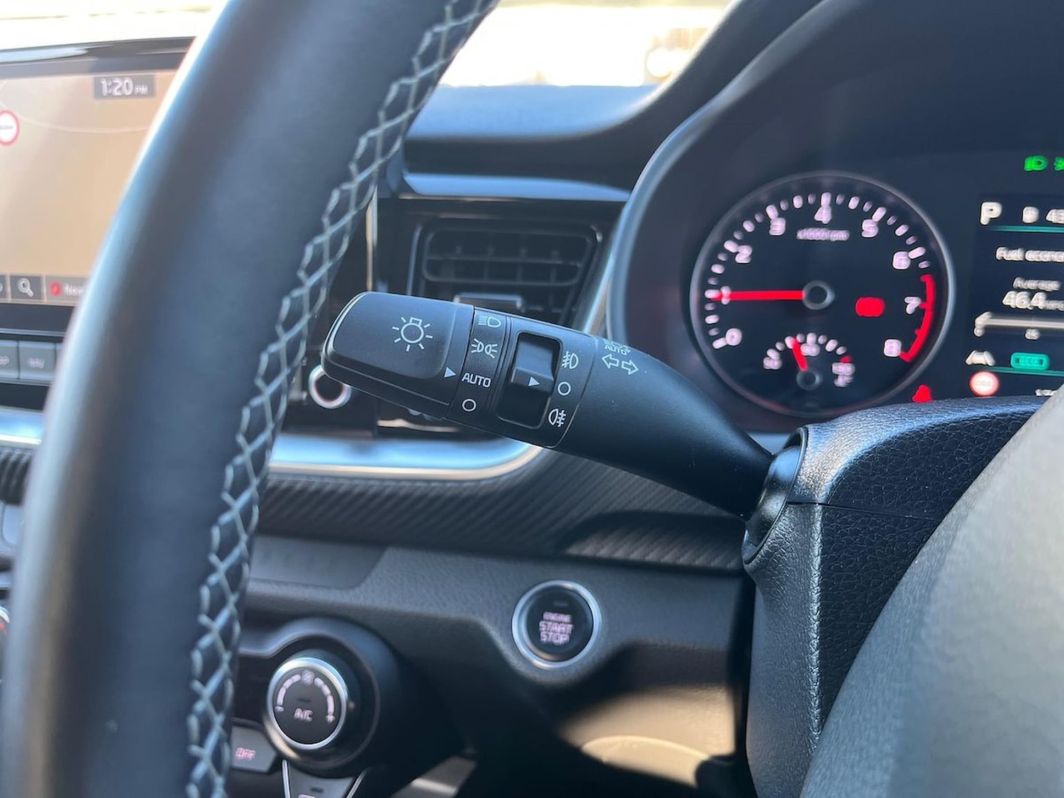 Used Kia Stonic 2024 for sale - 76627907: Photo 28