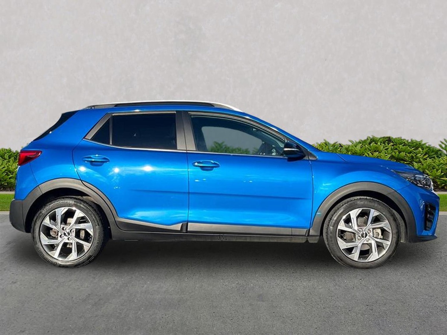 Used Kia Stonic 2024 for sale - 76627907: Photo 3