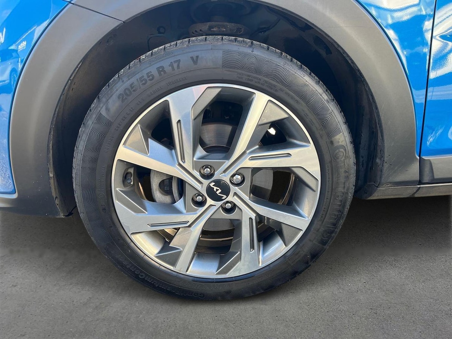 Used Kia Stonic 2024 for sale - 76627907: Photo 6