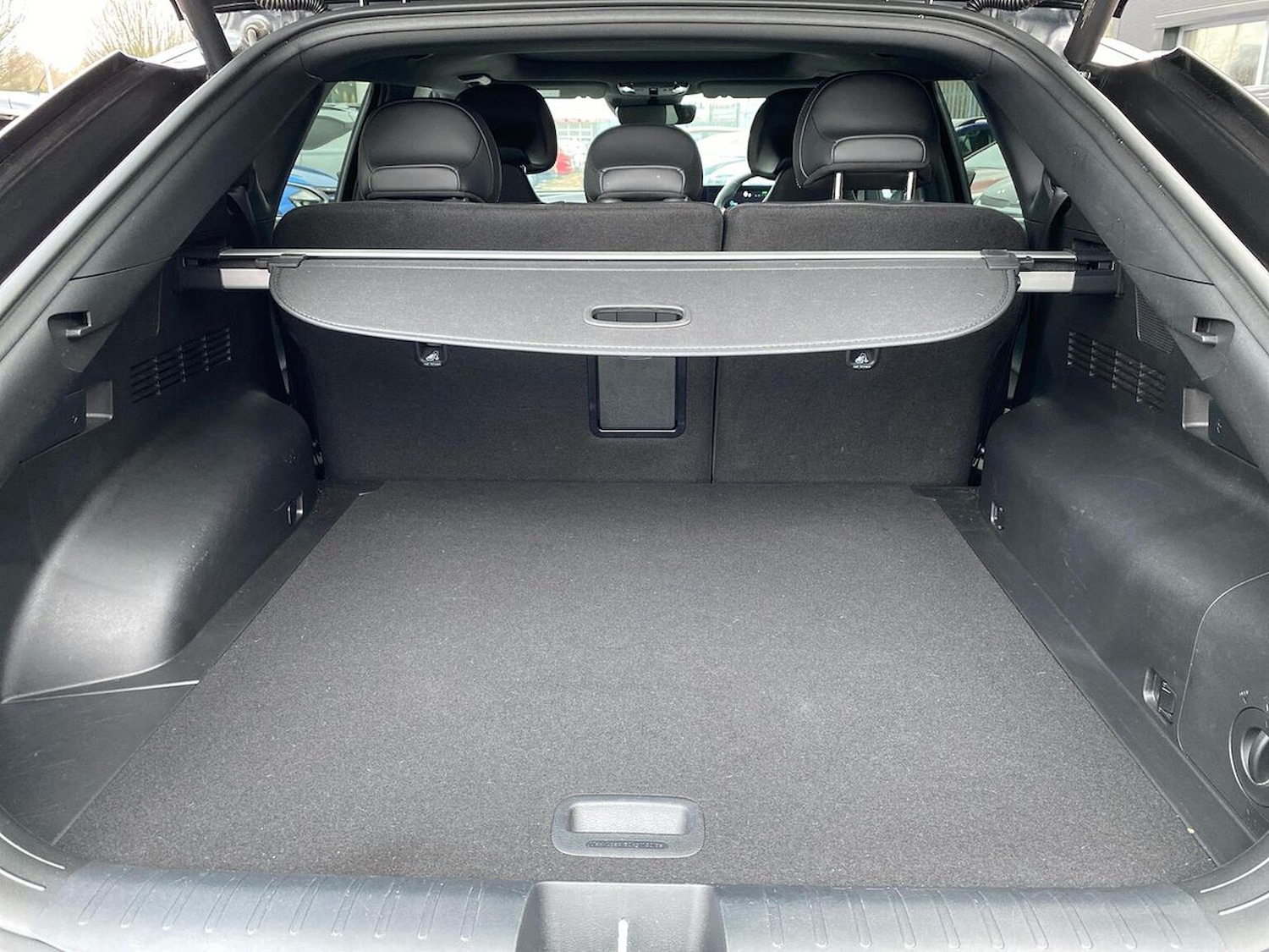 Used Kia EV6 2023 for sale - 77872079: Photo 17