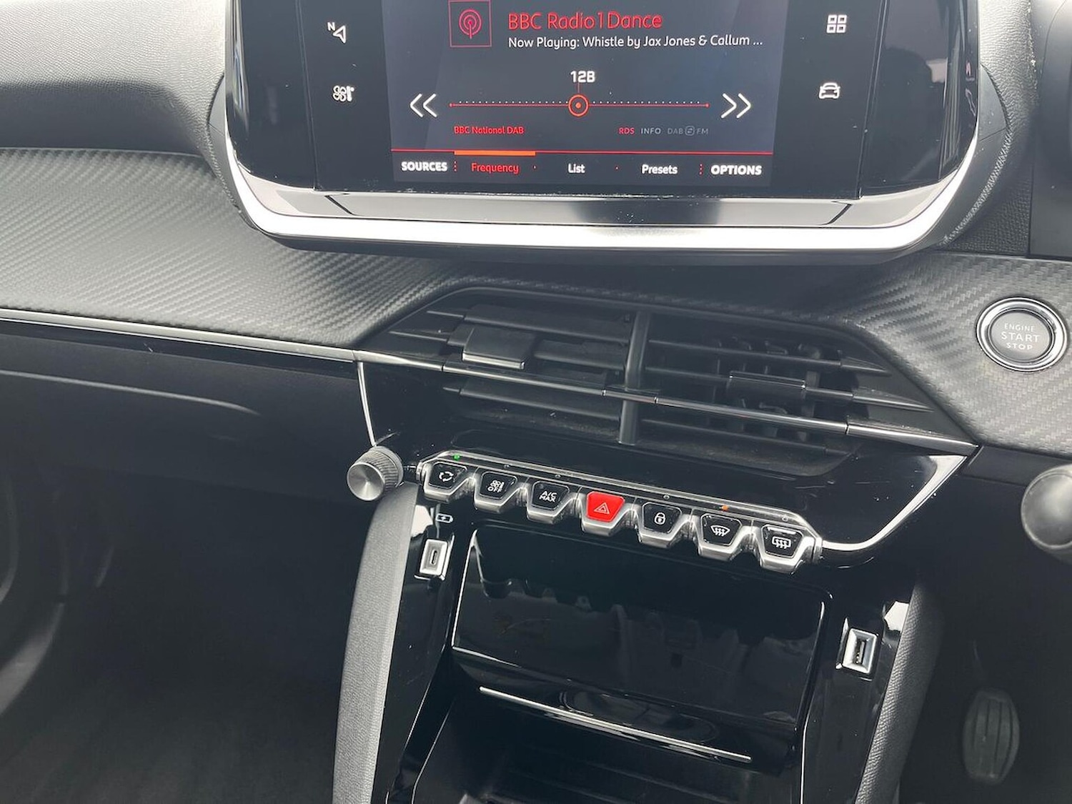 Used Peugeot 2008 2021 for sale - 76281170: Photo 22