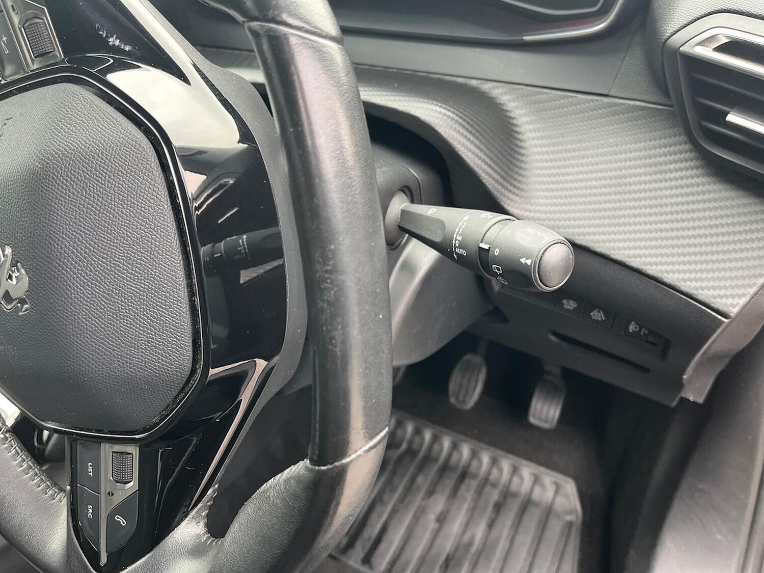 Used Peugeot 2008 2021 for sale - 76281170: Photo 29