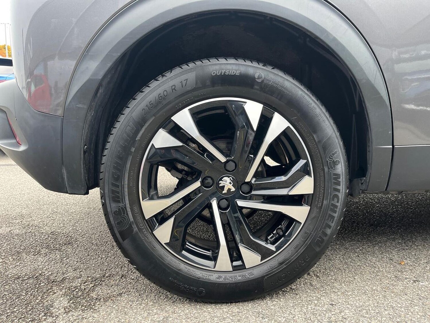 Used Peugeot 2008 2021 for sale - 76281170: Photo 6