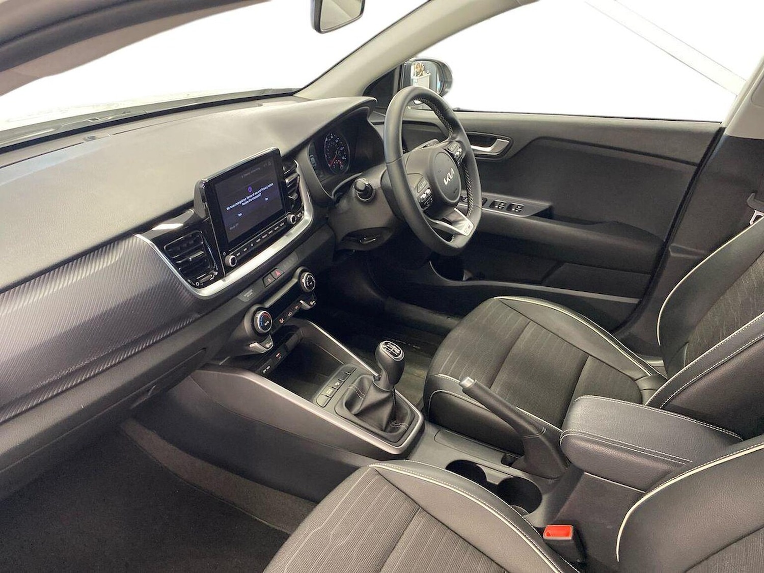 Used Kia Stonic 2022 for sale - 76911199: Photo 7