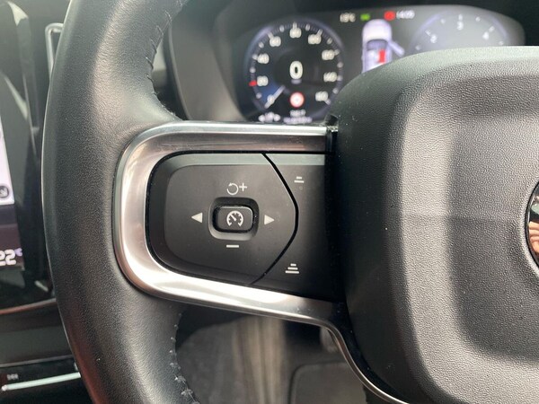 Used Volvo XC40 2019 for sale - 76093636: Photo 25