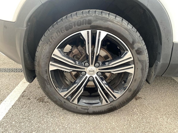 Used Volvo XC40 2019 for sale - 76093636: Photo 6