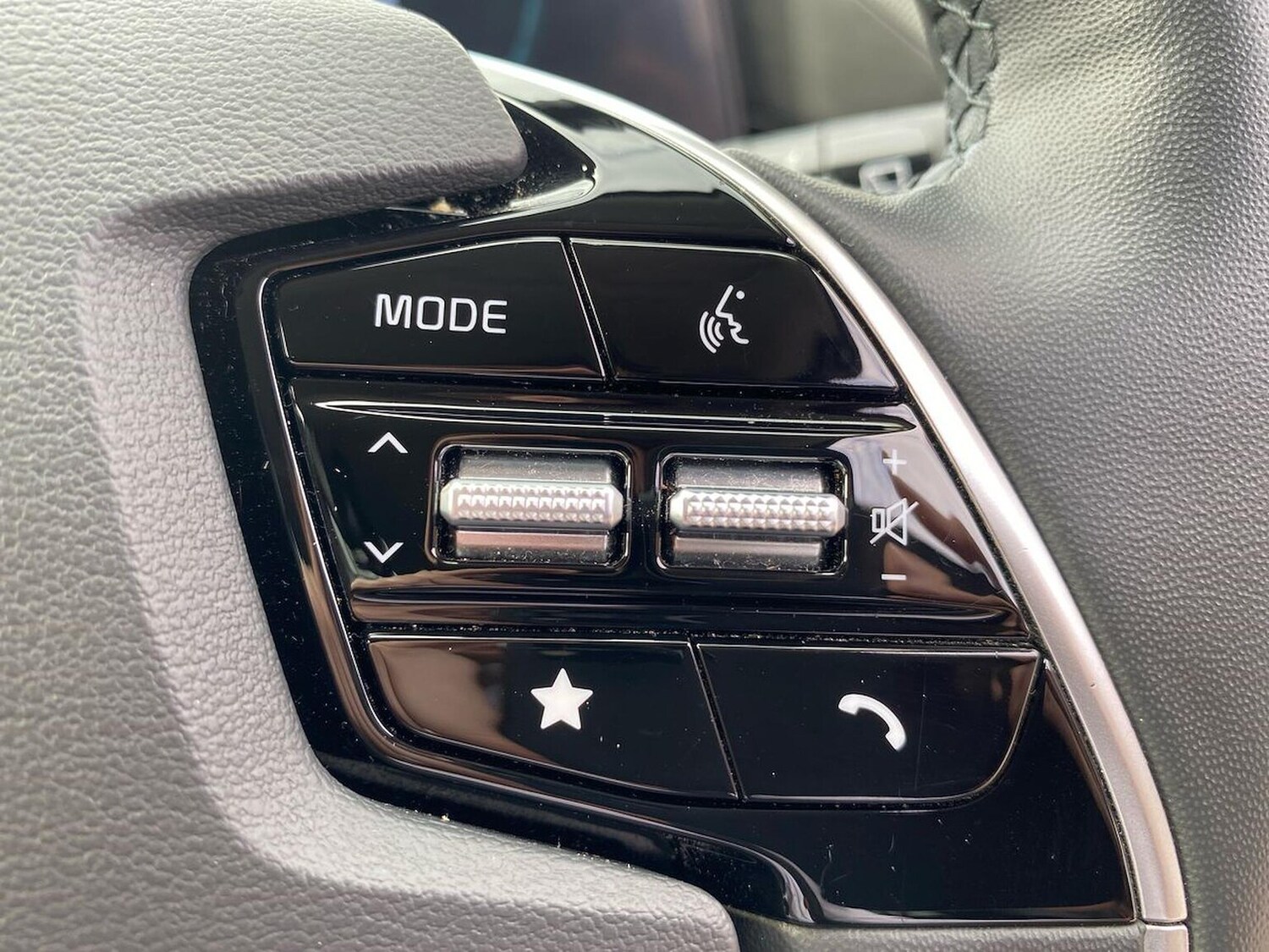 Used Kia Niro 2023 for sale - 76115536: Photo 25