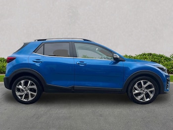 Used Kia Stonic 2022 for sale - 76231725: Photo 3