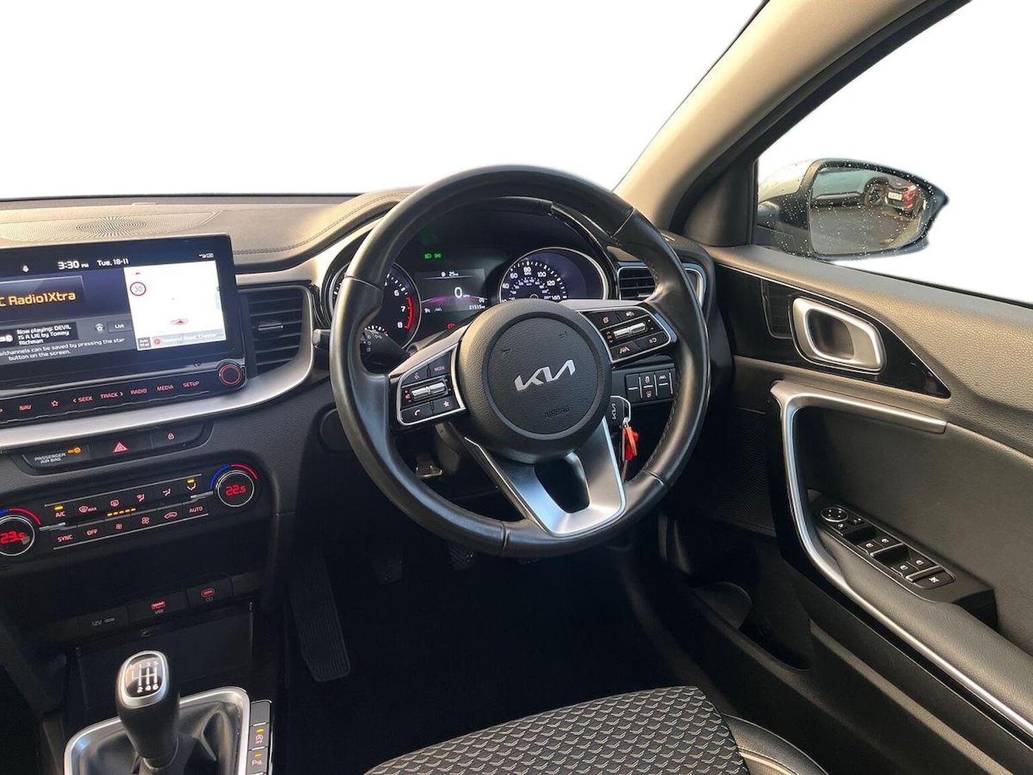 Used Kia Ceed 2023 for sale - 76627908: Photo 15