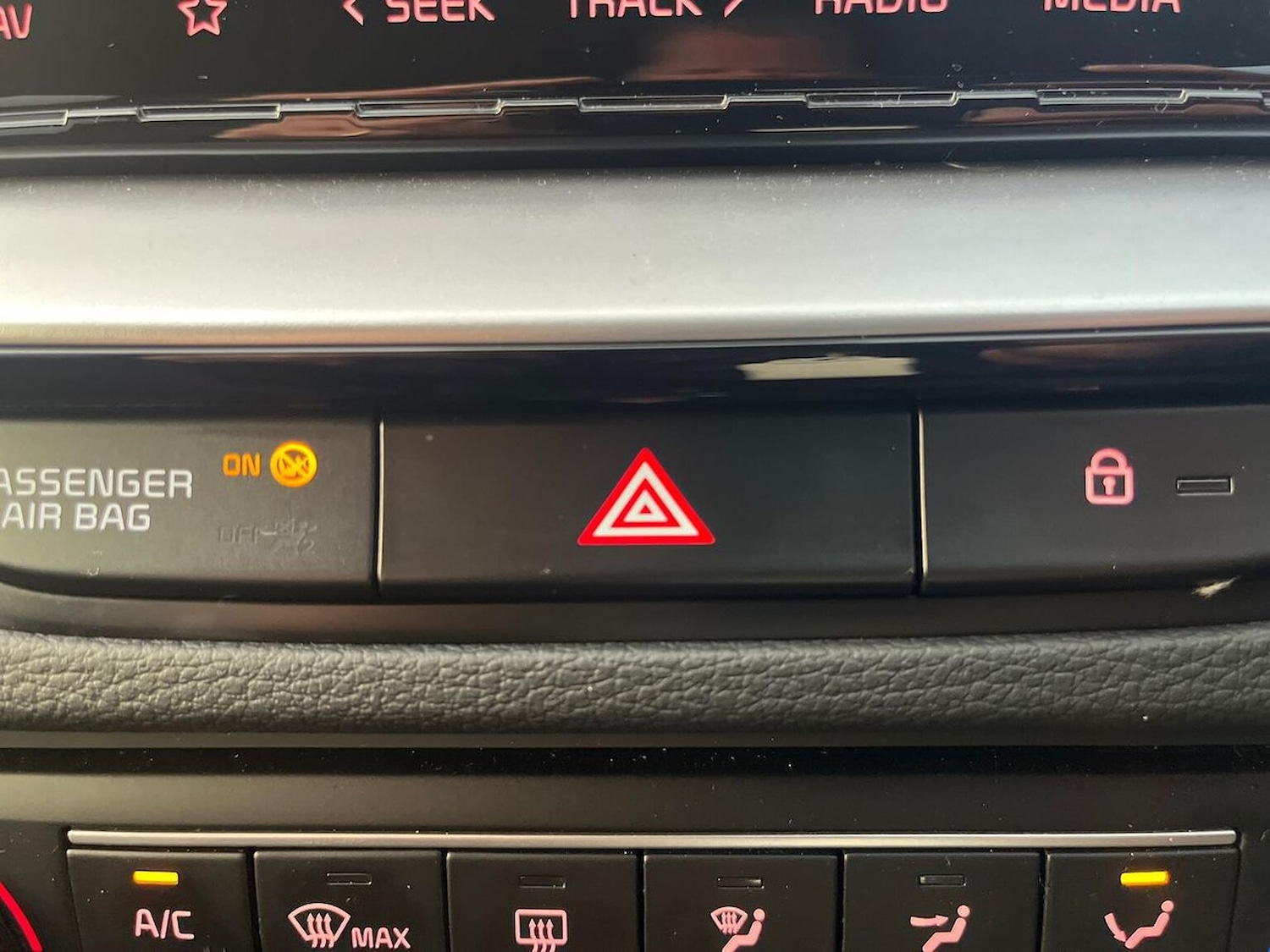 Used Kia Ceed 2023 for sale - 76627908: Photo 22