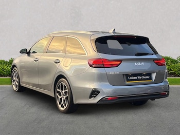 Used Kia Ceed 2023 for sale - 76627908: Photo