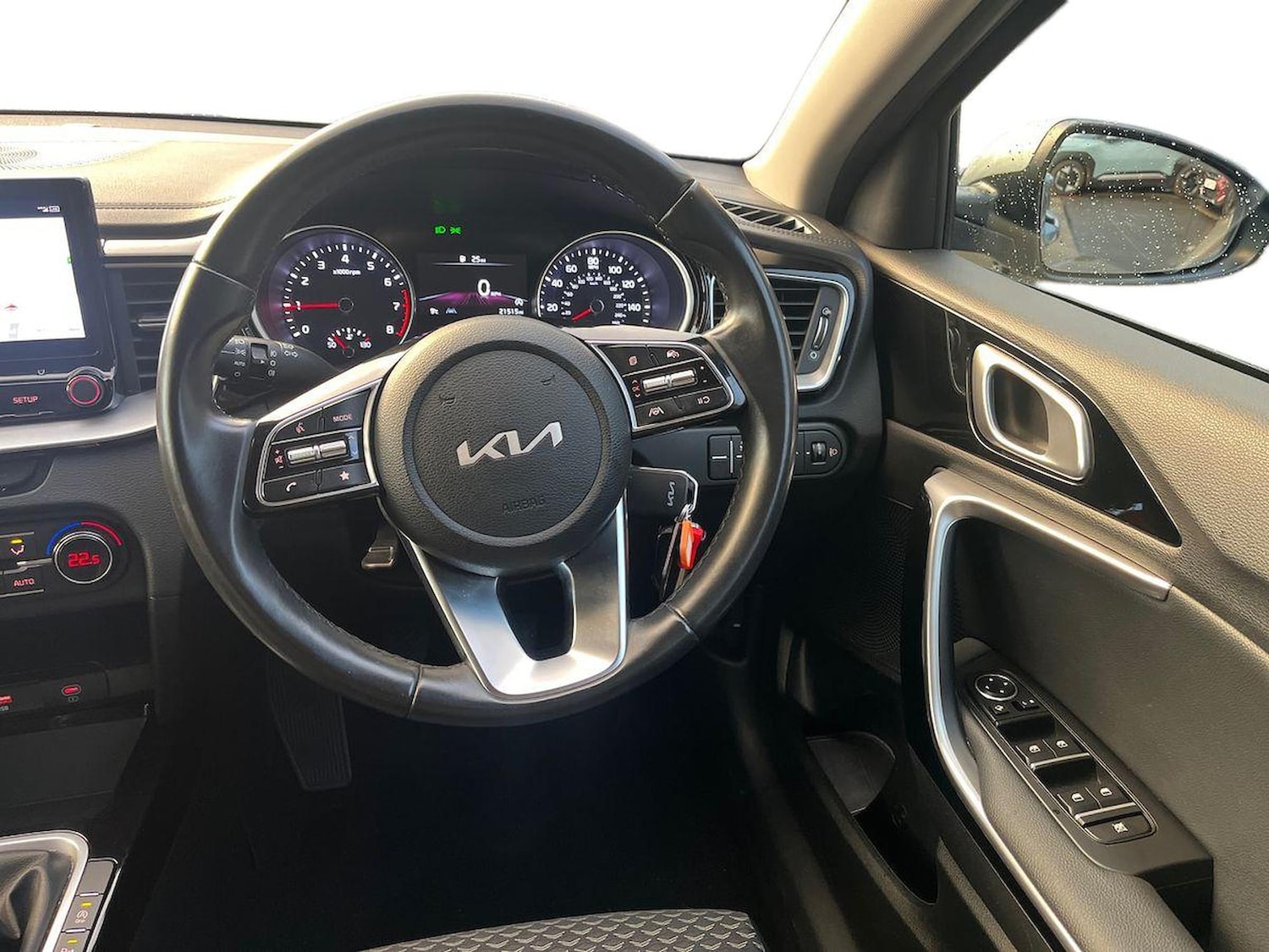 Used Kia Ceed 2023 for sale - 76627908: Photo 9