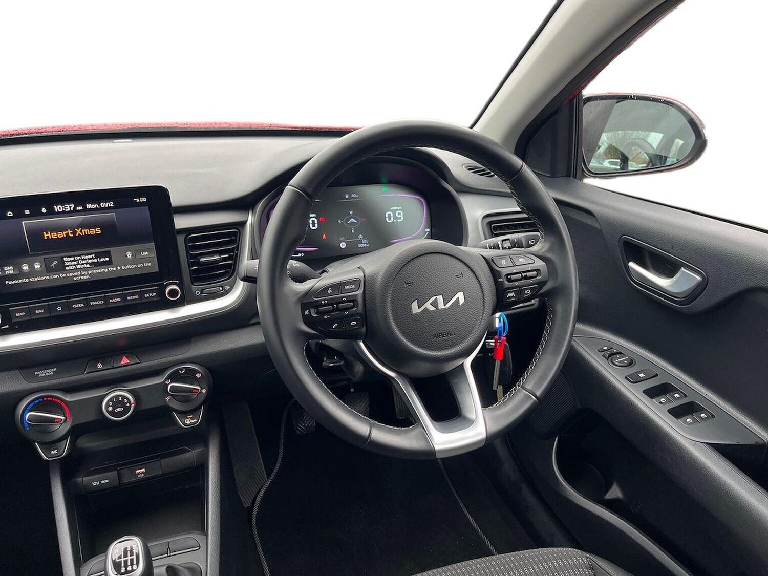 Used Kia Stonic 2024 for sale - 77488223: Photo 15