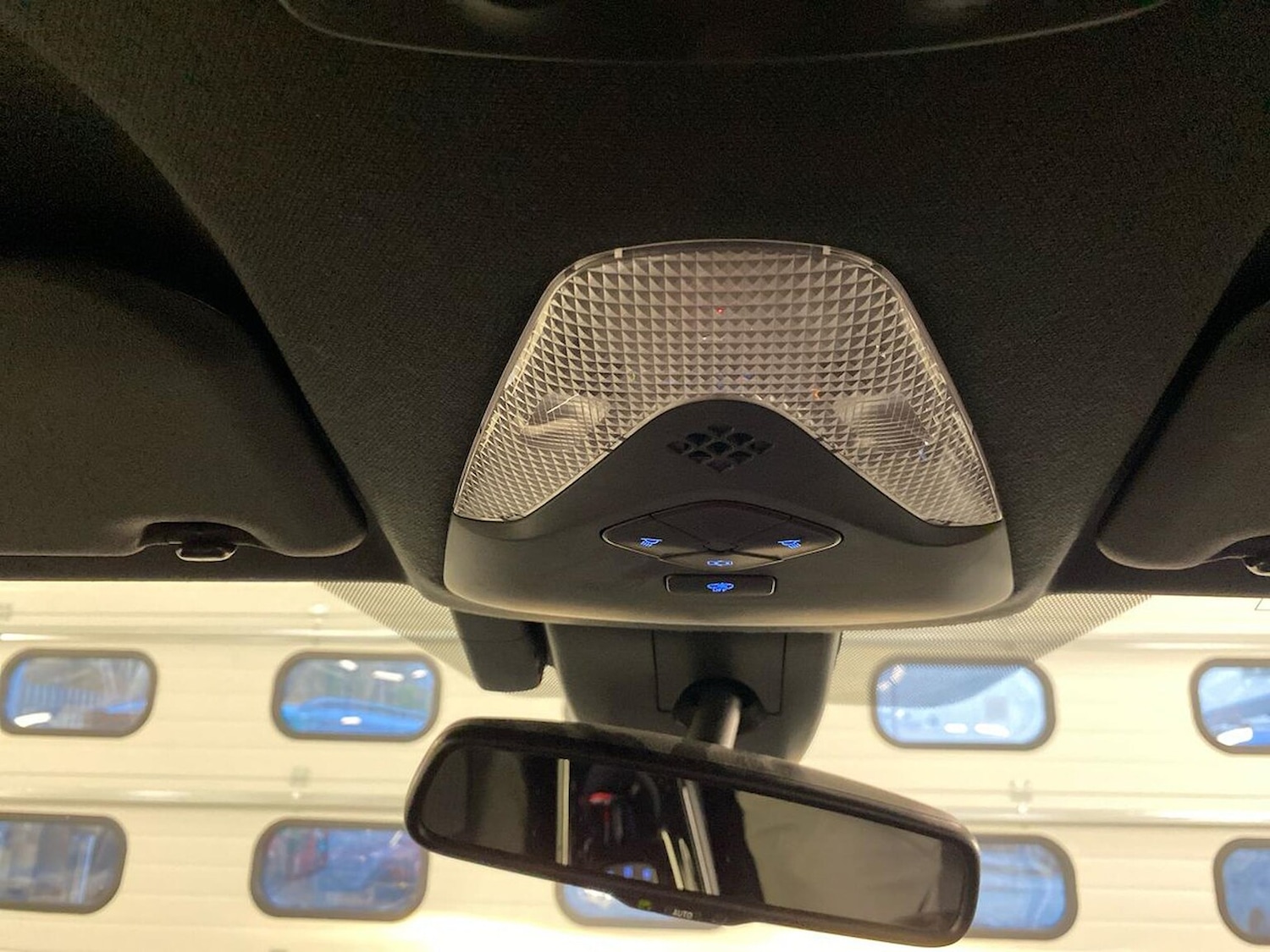 Used Toyota C-HR 2019 for sale - 76905080: Photo 14